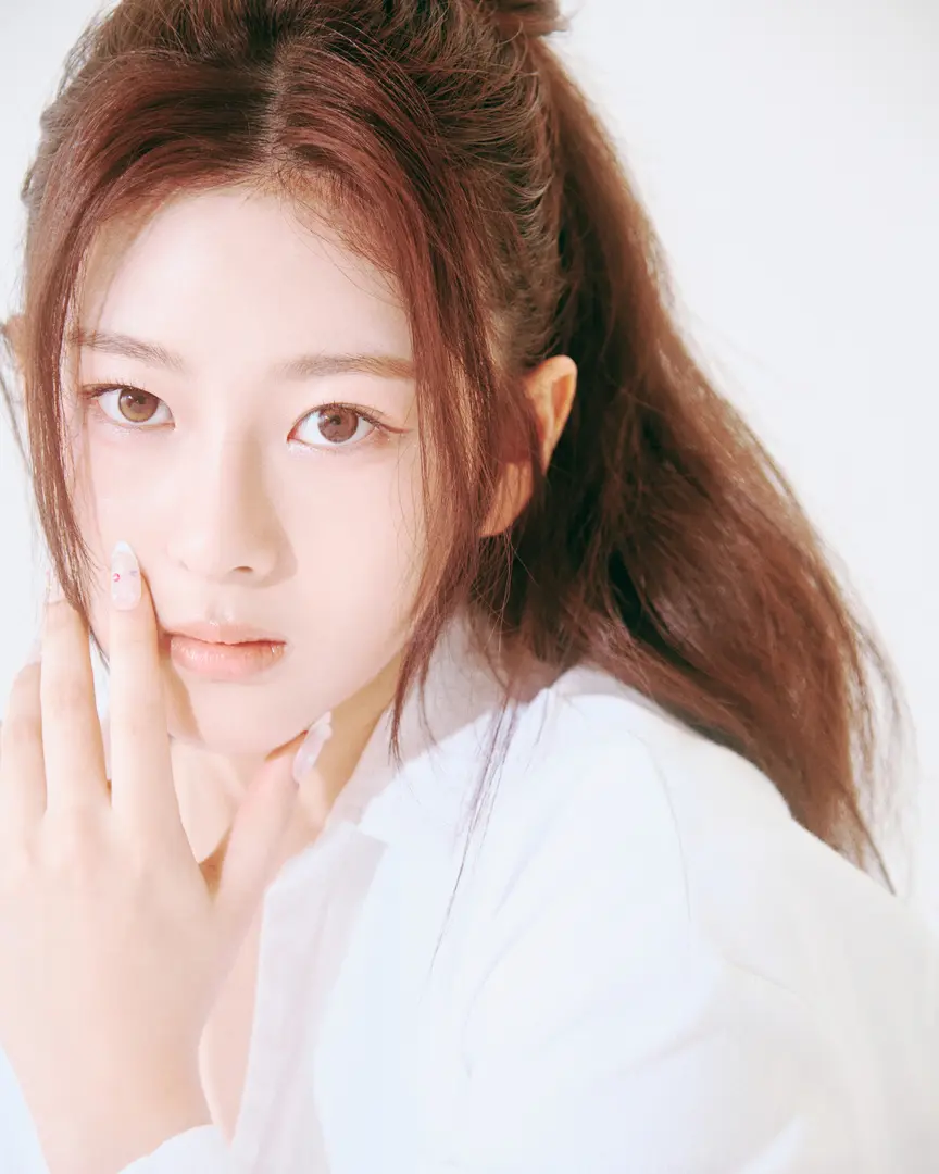 Plot Twist Concept Photo 15